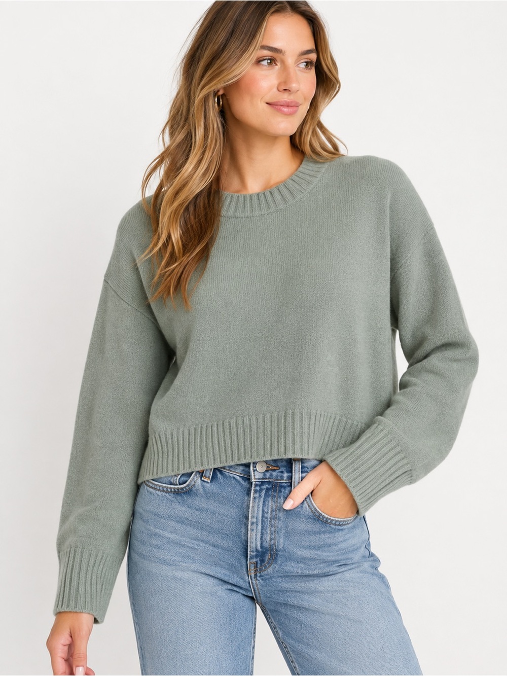 Abound Cozy Crew Sage Green Cropped Sweater Small